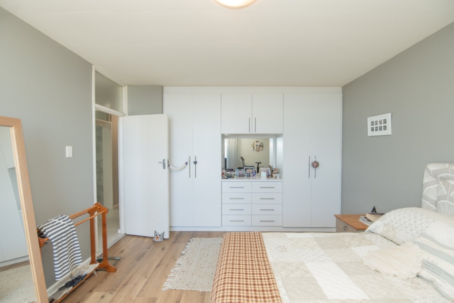 4 Bedroom Property for Sale in Humewood Eastern Cape